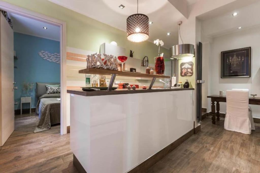 Lily'S - Near Harbor And Downtown With Terrace - Italy Flat Vacation Διαμέρισμα Γένοβα Εξωτερικό φωτογραφία